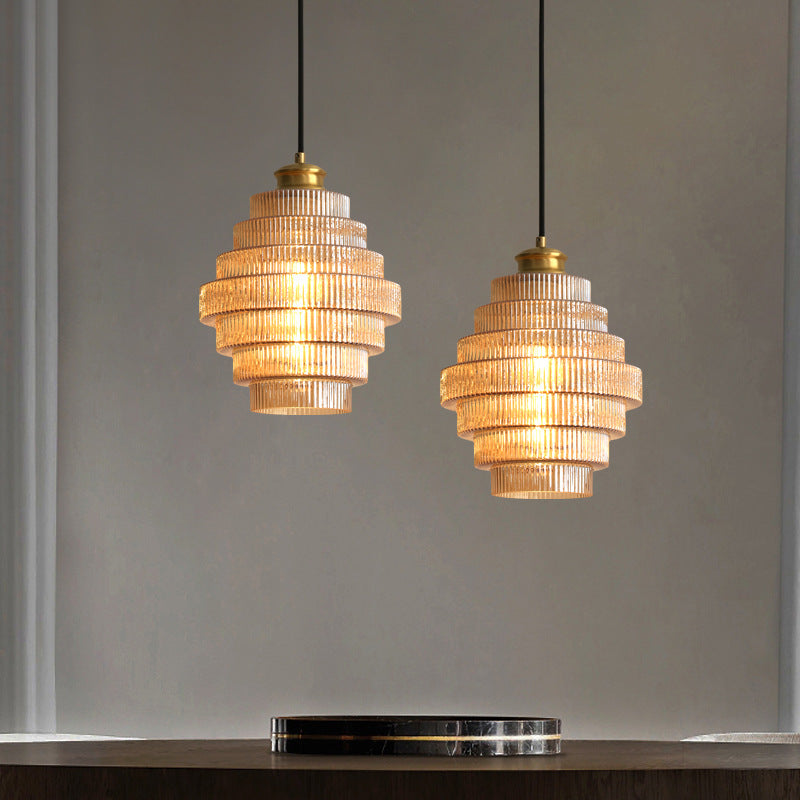 Flaskformad Hängande Lampa i Mässing och Glas – Vintage Taklampa för Elegant Belysning 3