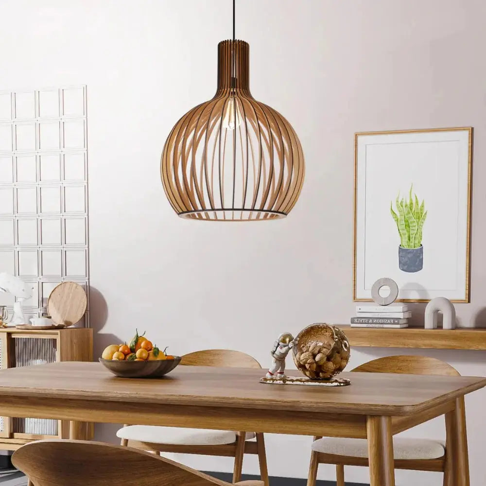 Elegant Hänglampa i Trä med Justerbar Höjd – Skandinavisk Design för Vardagsrum och Sovrum 3