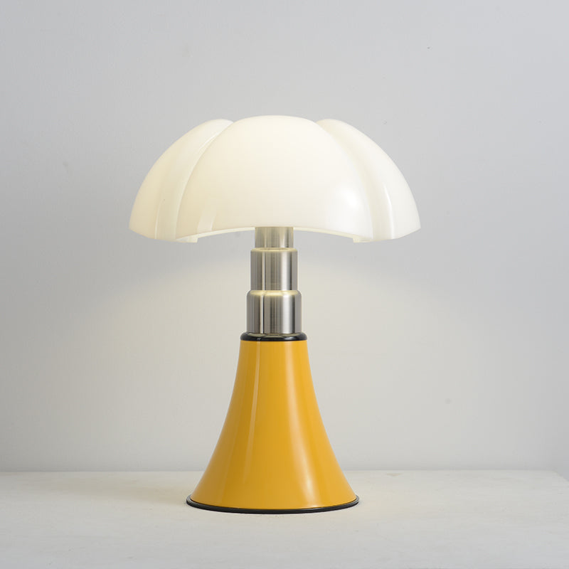 Elegant LED-lampa med Klassisk Design – Energieffektiv Varm Belysning för Vardagsrum och Sovrum 10
