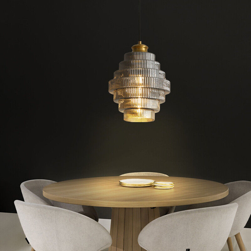Flaskformad Hängande Lampa i Mässing och Glas – Vintage Taklampa för Elegant Belysning 9