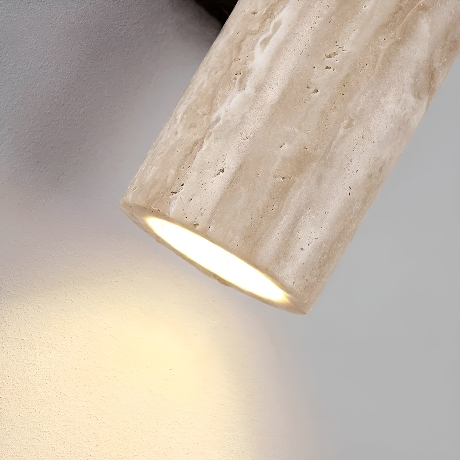 Wabi-Sabi Vägglampa i Travertin med LED-belysning – Elegant och Energibesparande 2
