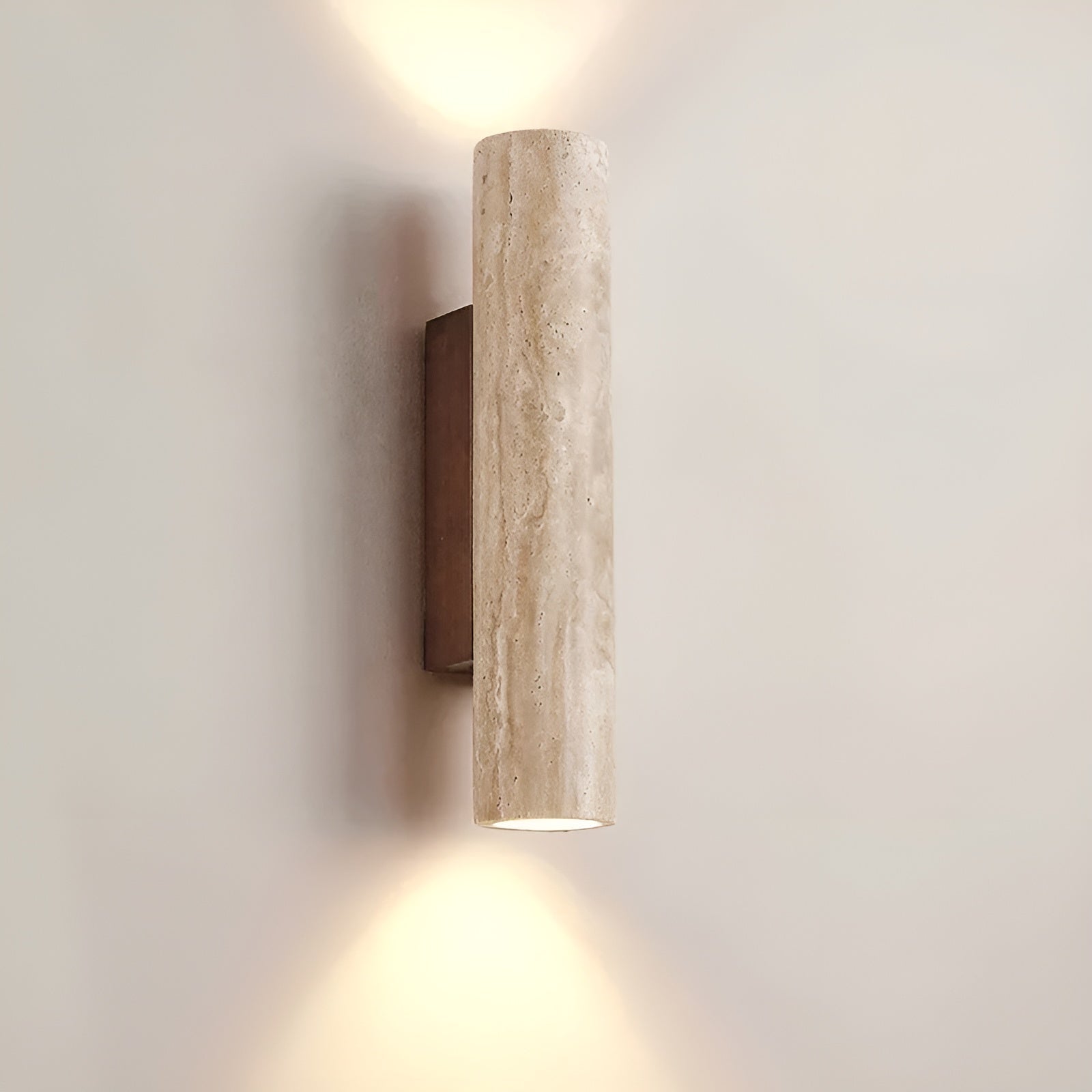 Wabi-Sabi Vägglampa i Travertin med LED-belysning – Elegant och Energibesparande 3